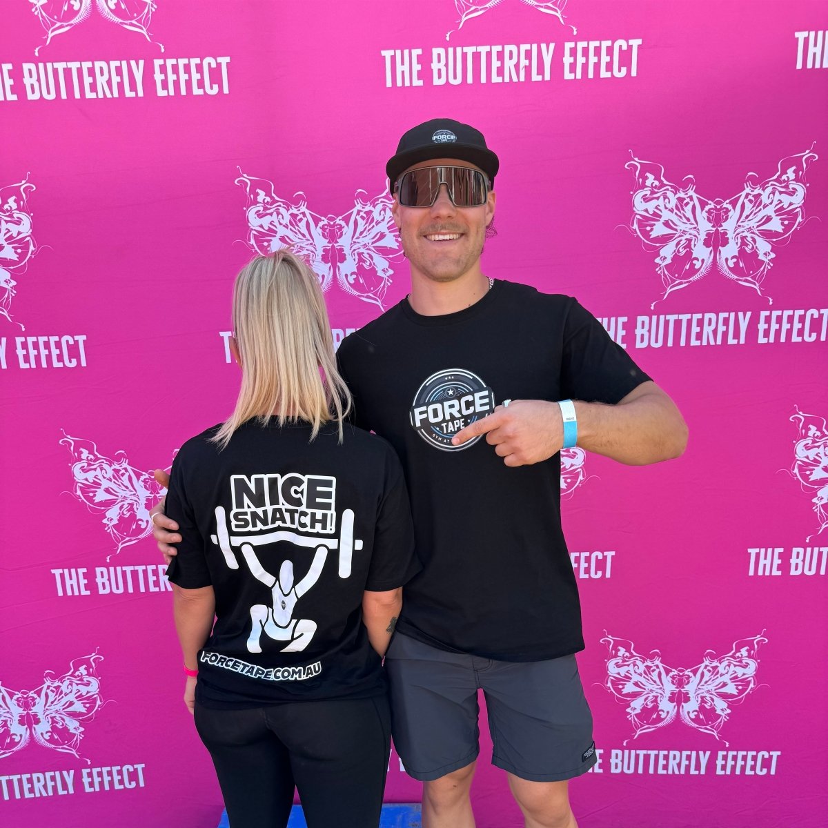 nice snatch tee both